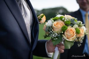Hochzeitsfotograf Wien, Baden bei Wien & Mödling Als erfahrener Hochzeitsfotograf in Wien, Baden bei Wien, Mödling und Umgebung fange ich die schönsten Momente Ihrer Hochzeit mit authentischen, emotionalen Bildern ein. Mit viel Liebe zum Detail halte ich Ihre unvergesslichen Erinnerungen fest. Zusätzlich biete ich die Möglichkeit, eine Fotobox im Raum Wien günstig zu mieten – für noch mehr Spaß und unvergessliche Erinnerungen an Ihrem großen Tag.