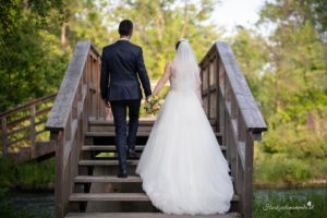 Hochzeitsfotograf Wien, Baden bei Wien & Mödling Als erfahrener Hochzeitsfotograf in Wien, Baden bei Wien, Mödling und Umgebung fange ich die schönsten Momente Ihrer Hochzeit mit authentischen, emotionalen Bildern ein. Mit viel Liebe zum Detail halte ich Ihre unvergesslichen Erinnerungen fest. Zusätzlich biete ich die Möglichkeit, eine Fotobox im Raum Wien günstig zu mieten – für noch mehr Spaß und unvergessliche Erinnerungen an Ihrem großen Tag.