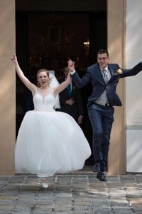 Hochzeitsfotograf Wien, Baden bei Wien & Mödling Als erfahrener Hochzeitsfotograf in Wien, Baden bei Wien, Mödling und Umgebung fange ich die schönsten Momente Ihrer Hochzeit mit authentischen, emotionalen Bildern ein. Mit viel Liebe zum Detail halte ich Ihre unvergesslichen Erinnerungen fest. Zusätzlich biete ich die Möglichkeit, eine Fotobox im Raum Wien günstig zu mieten – für noch mehr Spaß und unvergessliche Erinnerungen an Ihrem großen Tag.