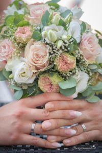 Hochzeitsfotograf im Burgenland, Neufeld & Umgebung Als erfahrener Hochzeitsfotograf in Burgenland, Neufeld, Baden bei Wien sowie im Bezirk Neunkirchen und Wiener Neustadt halte ich die schönsten Momente Ihrer Hochzeit authentisch und mit viel Liebe zum Detail fest. Besonders gerne begleite ich Hochzeiten am Neufeldersee und fange die romantische Atmosphäre dieses einzigartigen Ortes in einzigartigen Bildern ein. Vertrauen Sie auf meine Erfahrung, um Ihre unvergesslichen Erinnerungen in zeitlosen Fotos zu verewigen.