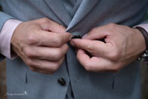 Hochzeitsfotograf Wiener Neustadt, Baden bei Wien & Umgebung Ich bin Ihr Hochzeitsfotograf in Wiener Neustadt, Baden bei Wien und der Umgebung. Mit viel Erfahrung und Liebe zum Detail halte ich die schönsten Momente Ihrer Hochzeit in authentischen, emotionalen Fotos fest. Zusätzlich können Sie im Raum Wiener Neustadt, Baden bei Wien und Umgebung eine Fotobox für Ihre Feier mieten – für noch mehr Spaß und unvergessliche Erinnerungen. Vertrauen Sie auf meine Expertise, um Ihre Hochzeitsbilder perfekt in Szene zu setzen.