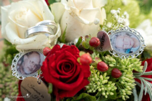 Hochzeitsfotograf Mödling, Baden bei Wien & Umgebung Als erfahrener Hochzeitsfotograf in Mödling, Baden bei Wien und Umgebung fange ich die schönsten Momente Ihres großen Tages in authentischen, emotionalen Bildern ein. Mit viel Liebe zum Detail und einem sicheren Auge für besondere Augenblicke, halte ich die unvergesslichen Erinnerungen an Ihre Hochzeit fest – ganz nach Ihren Wünschen und mit viel Herz. Vertrauen Sie auf meine jahrelange Erfahrung und lassen Sie sich von meinen Hochzeitsfotos verzaubern!