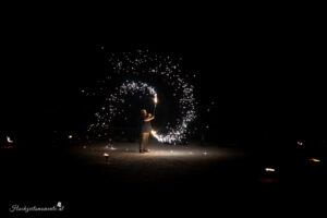 Hochzeitsfotograf im Burgenland, Eisenstadt & Umgebung Ich bin Ihr Hochzeitsfotograf für das Burgenland, Eisenstadt, Baden bei Wien sowie den Bezirk Neunkirchen und Wiener Neustadt. Mit viel Erfahrung und Liebe zum Detail halte ich die schönsten Momente Ihrer Hochzeit in authentischen und emotionalen Fotos fest. Vertrauen Sie auf meine Expertise, um Ihre unvergesslichen Erinnerungen in einzigartigen Bildern zu verewigen – ganz nach Ihren Vorstellungen.