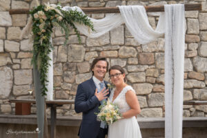 Hochzeitsfotograf Wiener Neustadt, Hochzeitsfotograf Baden bei Wien, Hochzeitsfotograf Wien, Gasthaus Ziegelwerk, Wimpassing an der Leitha Hochzeitsfotograf im Burgenland, Eisenstadt & Umgebung Ich bin Ihr Hochzeitsfotograf für das Burgenland, Eisenstadt, Baden bei Wien sowie den Bezirk Neunkirchen und Wiener Neustadt. Mit viel Erfahrung und Liebe zum Detail halte ich die schönsten Momente Ihrer Hochzeit in authentischen und emotionalen Fotos fest. Vertrauen Sie auf meine Expertise, um Ihre unvergesslichen Erinnerungen in einzigartigen Bildern zu verewigen – ganz nach Ihren Vorstellungen.