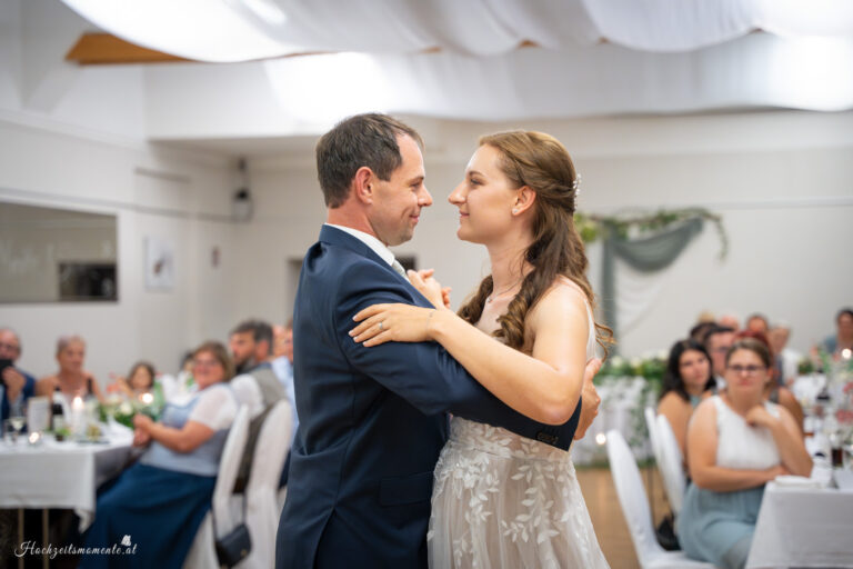 Hochzeitsfotograf Wiener Neustadt, Hochzeitsfotograf Baden bei Wien, Hochzeitsfotograf Wien,