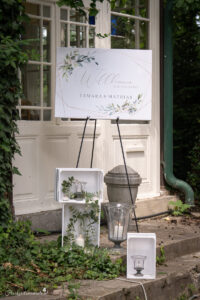 Hochzeitsfotograf Wien, Baden bei Wien & Mödling Als erfahrener Hochzeitsfotograf in Wien, Baden bei Wien, Mödling und Umgebung fange ich die schönsten Momente Ihrer Hochzeit mit authentischen, emotionalen Bildern ein. Mit viel Liebe zum Detail halte ich Ihre unvergesslichen Erinnerungen fest. Zusätzlich biete ich die Möglichkeit, eine Fotobox im Raum Wien günstig zu mieten – für noch mehr Spaß und unvergessliche Erinnerungen an Ihrem großen Tag.