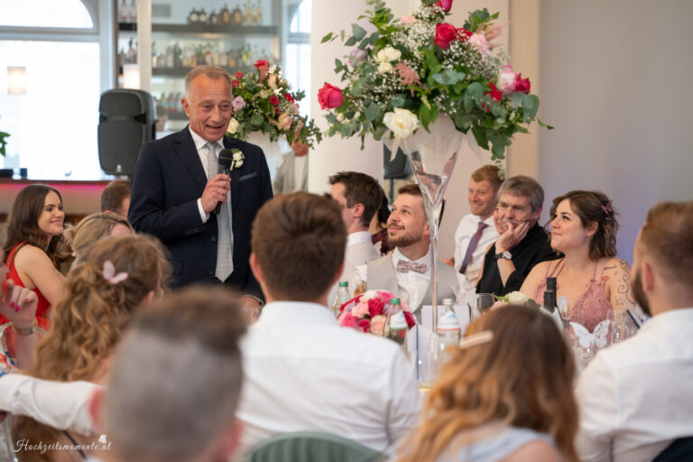 Hochzeitsfotograf Mödling, Baden bei Wien & Umgebung Als erfahrener Hochzeitsfotograf in Mödling, Baden bei Wien und Umgebung fange ich die schönsten Momente Ihres großen Tages in authentischen, emotionalen Bildern ein. Mit viel Liebe zum Detail und einem sicheren Auge für besondere Augenblicke, halte ich die unvergesslichen Erinnerungen an Ihre Hochzeit fest – ganz nach Ihren Wünschen und mit viel Herz. Vertrauen Sie auf meine jahrelange Erfahrung und lassen Sie sich von meinen Hochzeitsfotos verzaubern! Hochzeitsfotograf Wiener Neustadt, Hochzeitsfotograf Baden bei Wien, Hochzeitsfotograf Wien, Kursalon Mödling