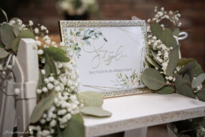 Hochzeitsfotograf Wien, Baden bei Wien & Mödling Als erfahrener Hochzeitsfotograf in Wien, Baden bei Wien, Mödling und Umgebung fange ich die schönsten Momente Ihrer Hochzeit mit authentischen, emotionalen Bildern ein. Mit viel Liebe zum Detail halte ich Ihre unvergesslichen Erinnerungen fest. Zusätzlich biete ich die Möglichkeit, eine Fotobox im Raum Wien günstig zu mieten – für noch mehr Spaß und unvergessliche Erinnerungen an Ihrem großen Tag.