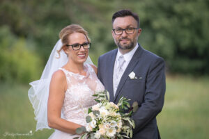 Hochzeitsfotograf Wien, Baden bei Wien & Mödling Als erfahrener Hochzeitsfotograf in Wien, Baden bei Wien, Mödling und Umgebung fange ich die schönsten Momente Ihrer Hochzeit mit authentischen, emotionalen Bildern ein. Mit viel Liebe zum Detail halte ich Ihre unvergesslichen Erinnerungen fest. Zusätzlich biete ich die Möglichkeit, eine Fotobox im Raum Wien günstig zu mieten – für noch mehr Spaß und unvergessliche Erinnerungen an Ihrem großen Tag.