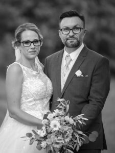Hochzeitsfotograf Wien, Baden bei Wien & Mödling Als erfahrener Hochzeitsfotograf in Wien, Baden bei Wien, Mödling und Umgebung fange ich die schönsten Momente Ihrer Hochzeit mit authentischen, emotionalen Bildern ein. Mit viel Liebe zum Detail halte ich Ihre unvergesslichen Erinnerungen fest. Zusätzlich biete ich die Möglichkeit, eine Fotobox im Raum Wien günstig zu mieten – für noch mehr Spaß und unvergessliche Erinnerungen an Ihrem großen Tag.