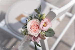 Hochzeitsfotograf Wiener Neustadt, Baden bei Wien & Umgebung Ich bin Ihr Hochzeitsfotograf in Wiener Neustadt, Baden bei Wien und der Umgebung. Mit viel Erfahrung und Liebe zum Detail halte ich die schönsten Momente Ihrer Hochzeit in authentischen, emotionalen Fotos fest. Zusätzlich können Sie im Raum Wiener Neustadt, Baden bei Wien und Umgebung eine Fotobox für Ihre Feier mieten – für noch mehr Spaß und unvergessliche Erinnerungen. Vertrauen Sie auf meine Expertise, um Ihre Hochzeitsbilder perfekt in Szene zu setzen.