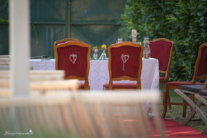 Hochzeitsfotograf Wien, Baden bei Wien & Mödling Als erfahrener Hochzeitsfotograf in Wien, Baden bei Wien, Mödling und Umgebung fange ich die schönsten Momente Ihrer Hochzeit mit authentischen, emotionalen Bildern ein. Mit viel Liebe zum Detail halte ich Ihre unvergesslichen Erinnerungen fest. Zusätzlich biete ich die Möglichkeit, eine Fotobox im Raum Wien günstig zu mieten – für noch mehr Spaß und unvergessliche Erinnerungen an Ihrem großen Tag.