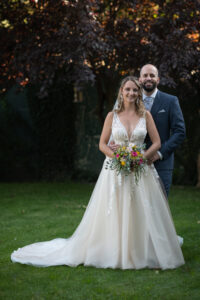 Hochzeitsfotograf Wien, Baden bei Wien & Mödling Als erfahrener Hochzeitsfotograf in Wien, Baden bei Wien, Mödling und Umgebung fange ich die schönsten Momente Ihrer Hochzeit mit authentischen, emotionalen Bildern ein. Mit viel Liebe zum Detail halte ich Ihre unvergesslichen Erinnerungen fest. Zusätzlich biete ich die Möglichkeit, eine Fotobox im Raum Wien günstig zu mieten – für noch mehr Spaß und unvergessliche Erinnerungen an Ihrem großen Tag.