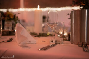 Hochzeitsfotograf Wien, Baden bei Wien & Mödling Als erfahrener Hochzeitsfotograf in Wien, Baden bei Wien, Mödling und Umgebung fange ich die schönsten Momente Ihrer Hochzeit mit authentischen, emotionalen Bildern ein. Mit viel Liebe zum Detail halte ich Ihre unvergesslichen Erinnerungen fest. Zusätzlich biete ich die Möglichkeit, eine Fotobox im Raum Wien günstig zu mieten – für noch mehr Spaß und unvergessliche Erinnerungen an Ihrem großen Tag.